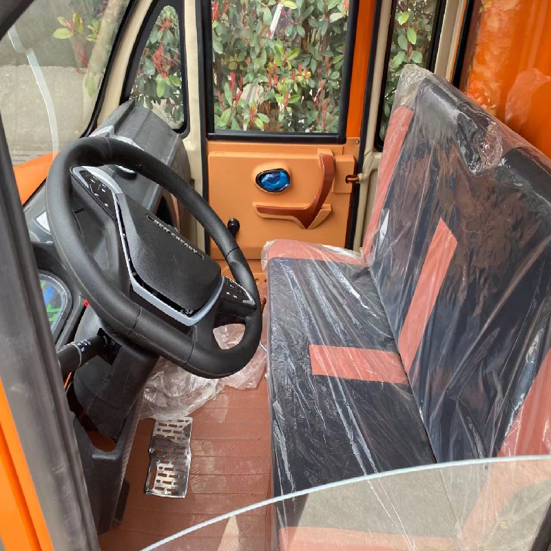 奔宇载重型电动车,电池:60V200,功率2200W,单排,车厢尺寸1.6*1.1