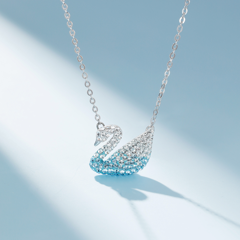 施华洛世奇(SWAROVSKI) 大号渐变蓝天鹅水晶项链 送恋人5512095