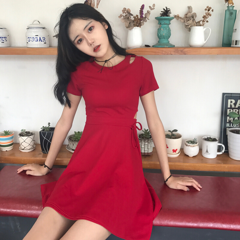 秋季女装韩版气质修身复古性感镂空显瘦黑裙短袖连衣裙短裙