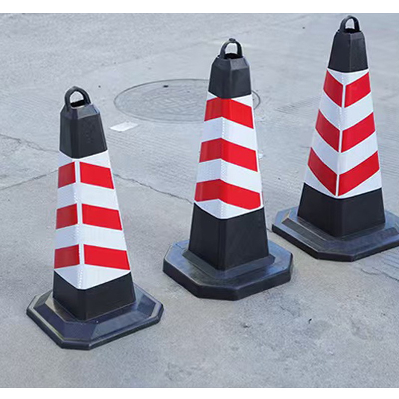路锥反光锥警示锥 红白条纹 个高清大图