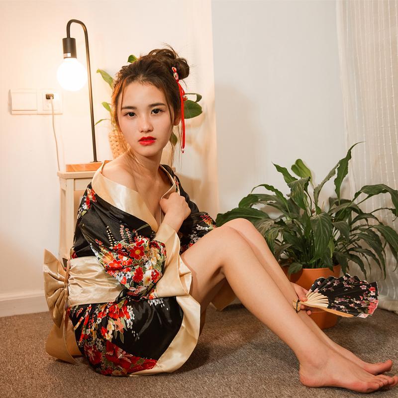 性感和服情趣内衣制服诱惑sm骚血滴子角色扮演透视激情套装女
