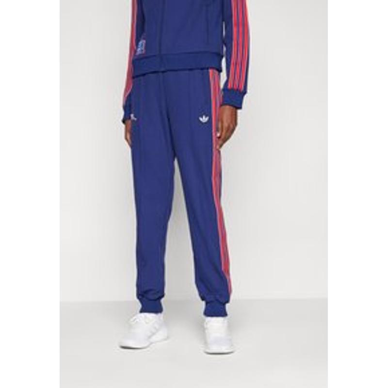 Adidas女款高腰松紧休闲裤适合足球运动侧口袋设计舒适便捷