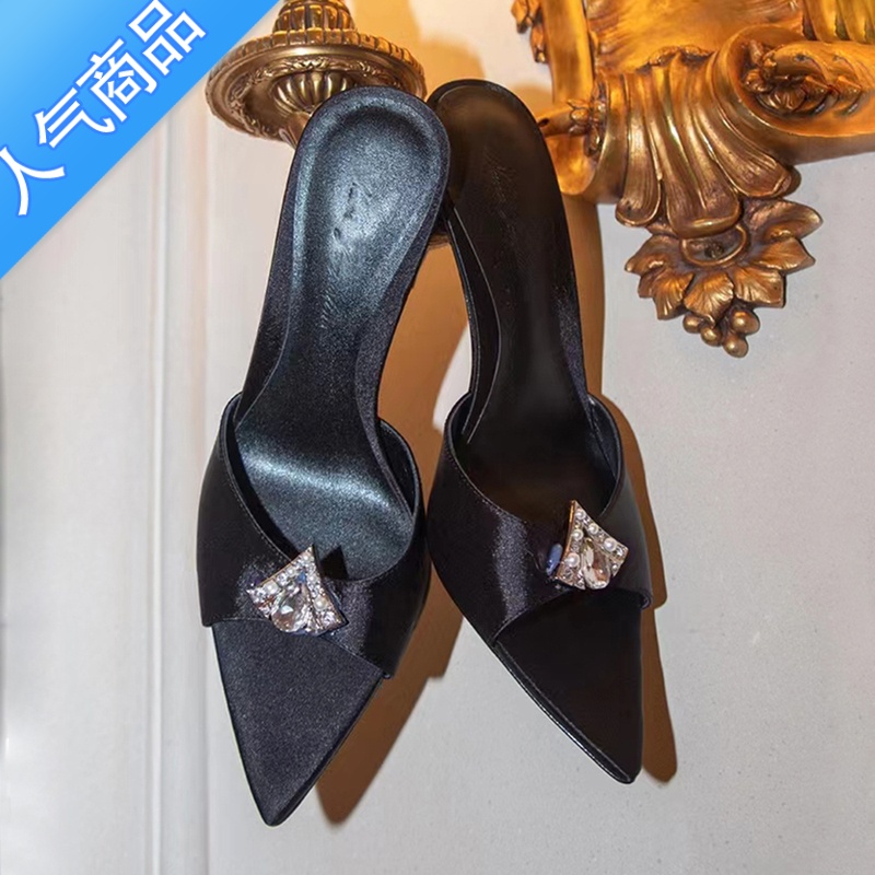 SUNTEK尖头高跟凉鞋女2023夏季新款绸缎水钻仙女风性感细跟一字带凉拖鞋高清大图