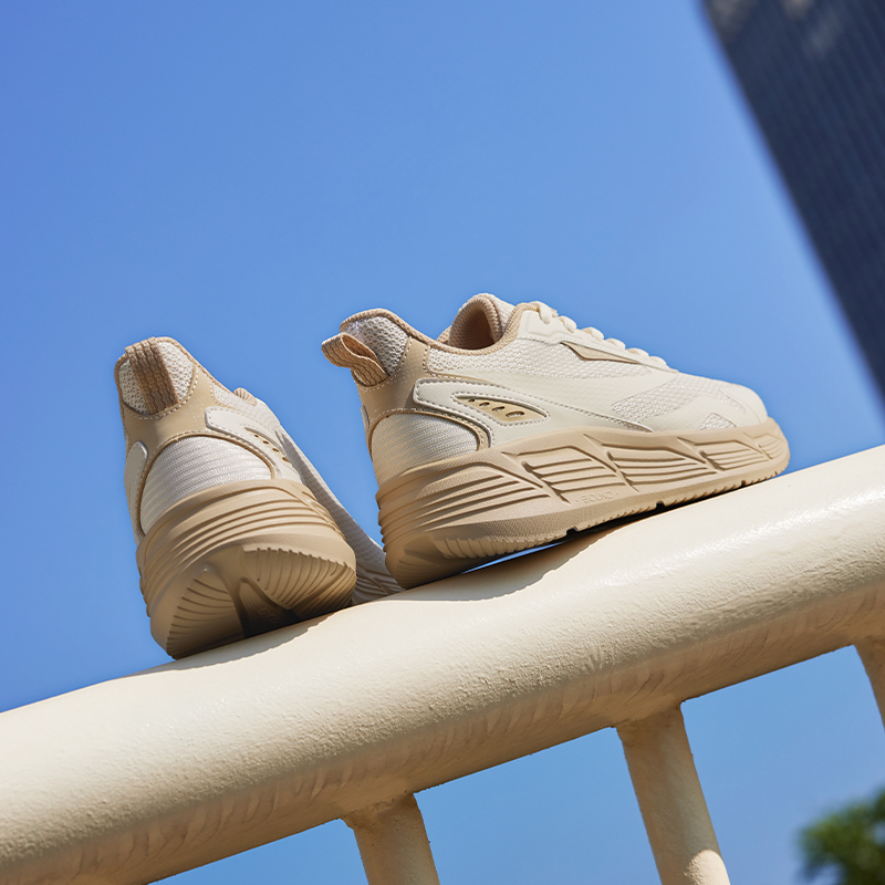 361°女鞋运动鞋新款女常规跑鞋682512237高清大图