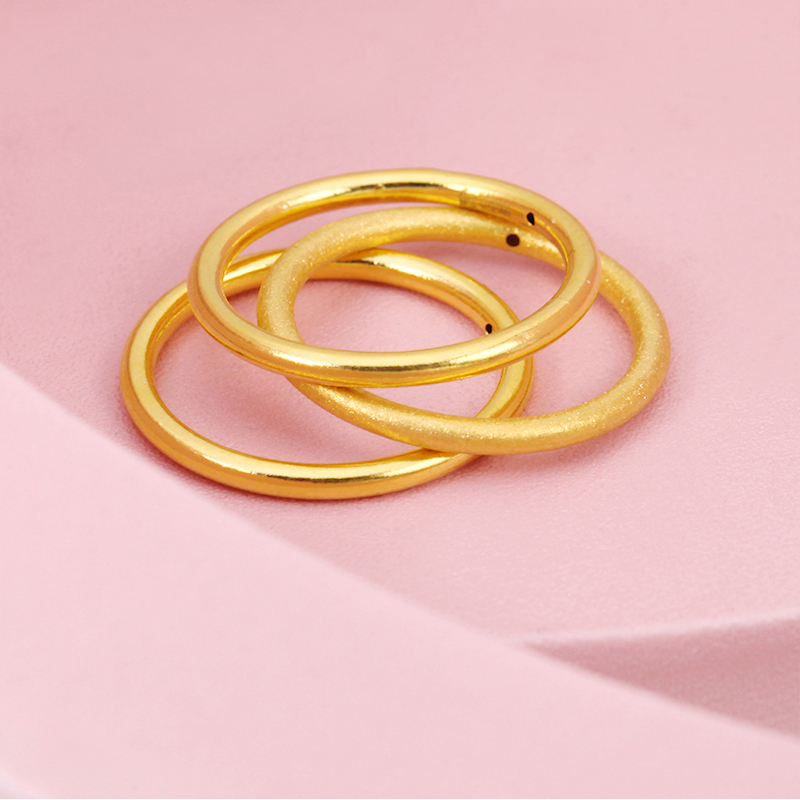 新金珠宝 黄金戒指 三线绒女戒磨砂光面素圈金戒子三生三世指环1042