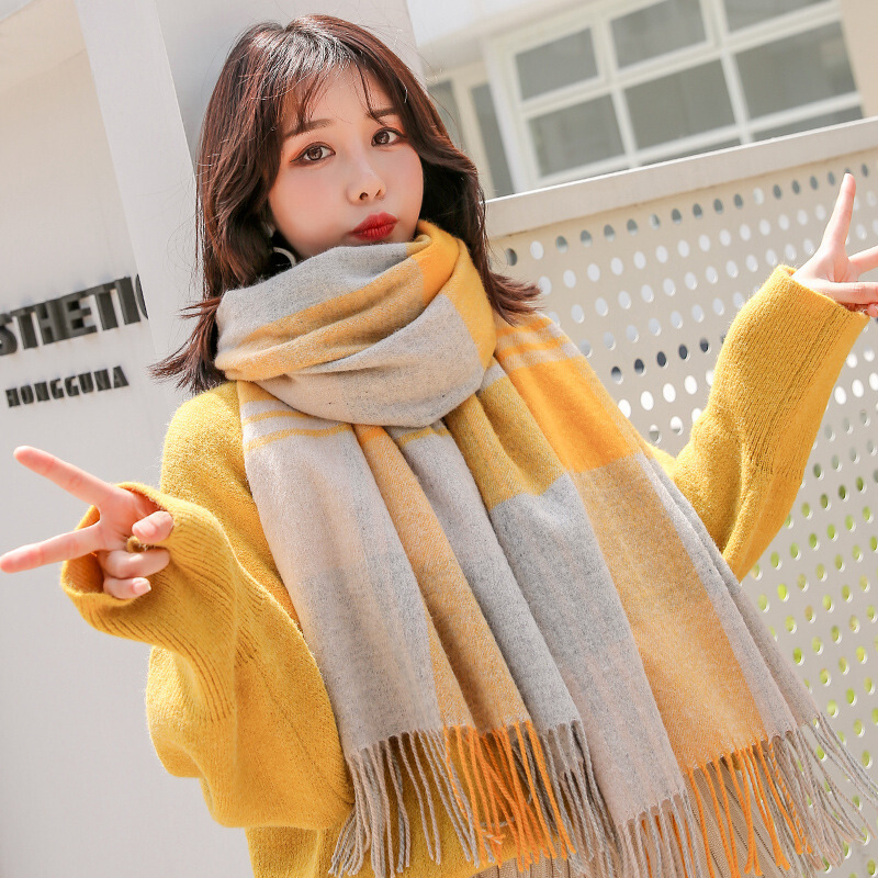 迪鲁奥diluao羊毛围巾女冬季格子百搭披肩女秋冬披风加厚围脖可爱少女