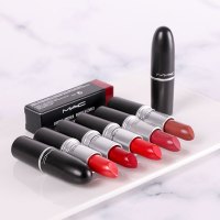 MAC魅可粉色系口红RelentlesslyRed水漾润泽 持久显色不脱妆 防水不沾杯