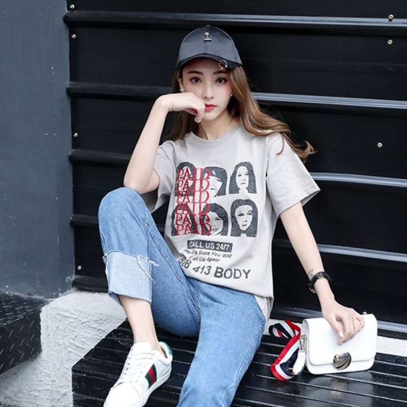 女 40一50岁打底衫蹦迪衣嘻哈快手尹淑怡同款何以沫 宽松25-29T恤