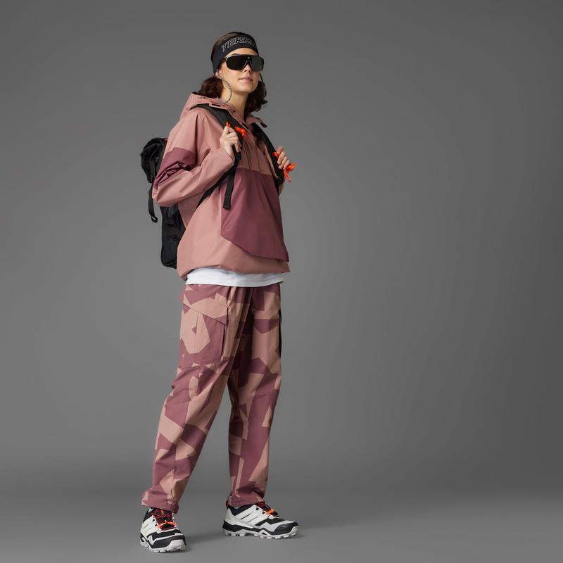 阿迪达斯(adidas)阿迪达斯三叶草女士运动长裤户外休闲束脚防风跑