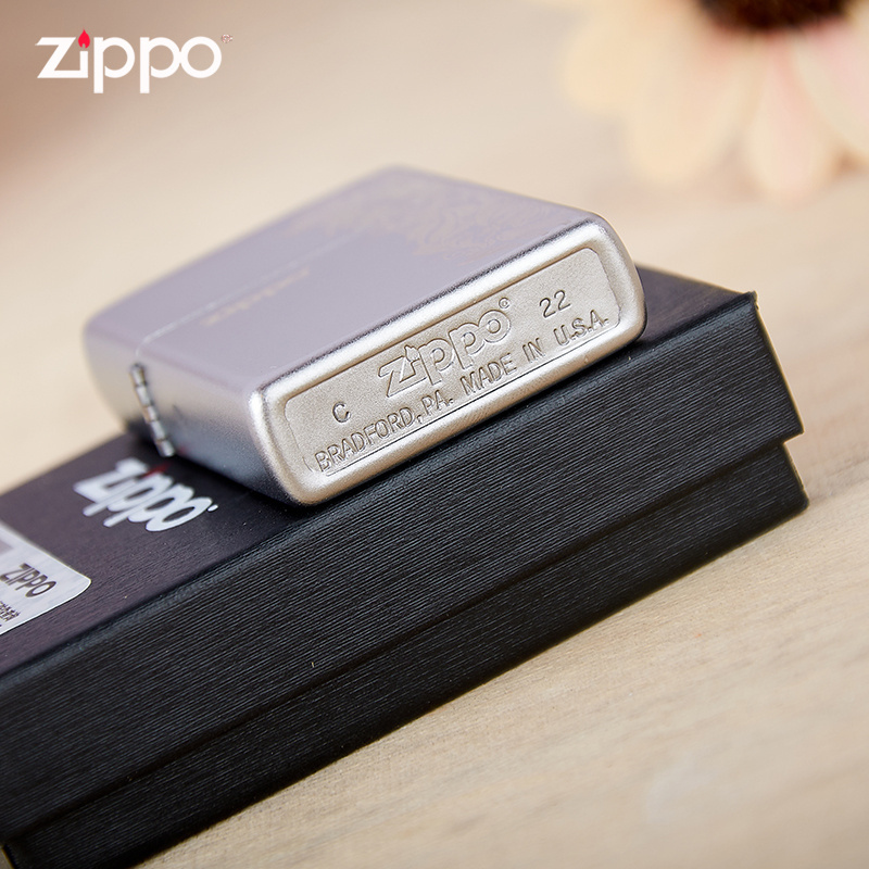[苏宁自营]之宝Zippo打火机正版防风煤油205磨砂富贵繁花男士女士自用送礼zippo