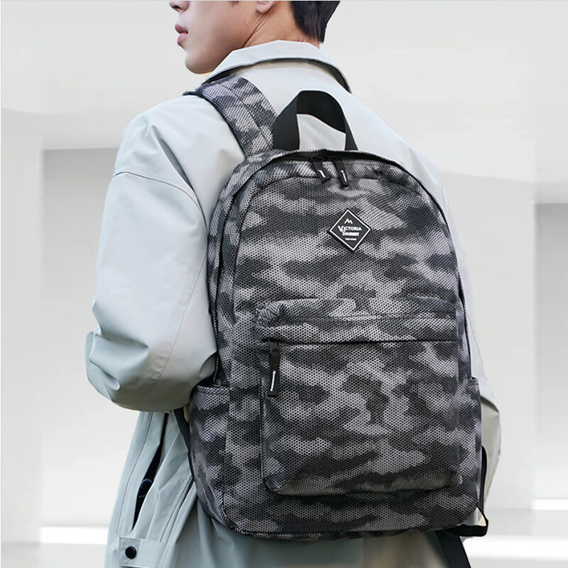 维多利亚旅行者大容量休闲背包笔记本电脑包背包6066沙漠迷彩 军绿色