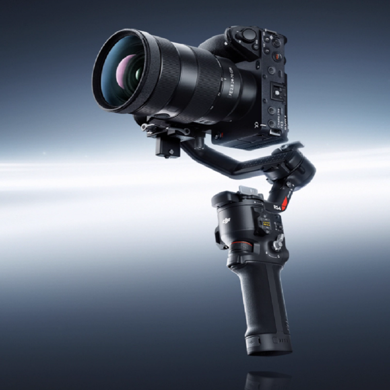 DJI RS 4 套装如影手持云台稳定器三轴防抖专业手持拍摄稳定器3千克负载单反微单云台大疆