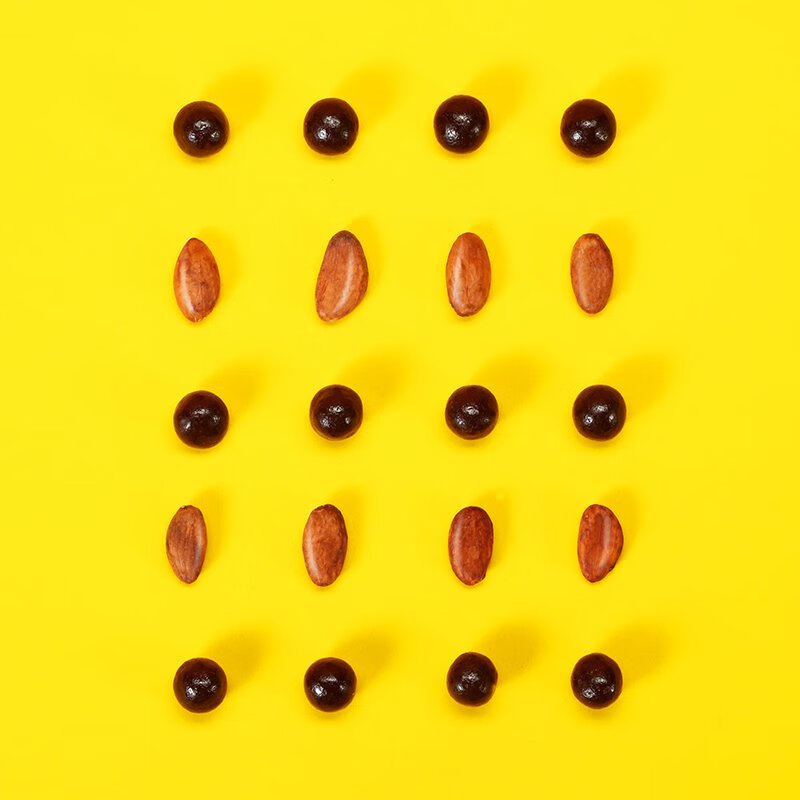 歌斐颂麦丽素桶装牛奶夹心黑巧球跳跳糖儿童女生怀旧零食250g高清大图