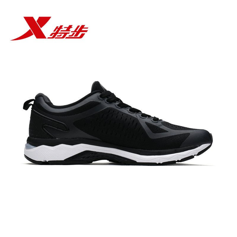 Xtep特步男子2018新款轻便减震跑步鞋982219119552