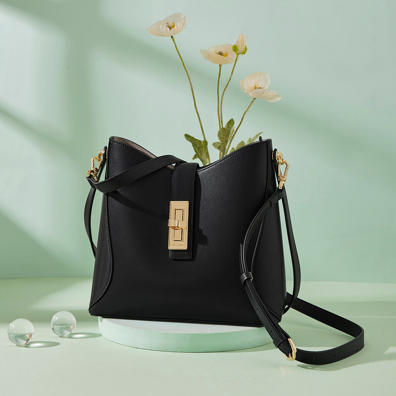 皮尔卡丹(pierre cardin)新款休闲百搭女式桶包W23229111-6