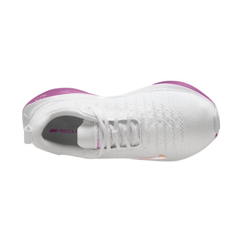 耐克(NIKE)女款跑步鞋轻便缓震防水透气运动鞋飞织面料舒适耐穿户