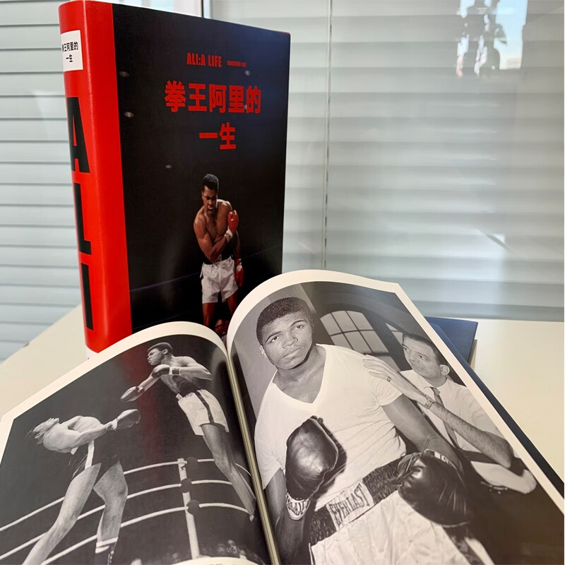 图书>期刊/杂志>外语>文化发展出版社>[正版]拳王阿里的一生乔纳森