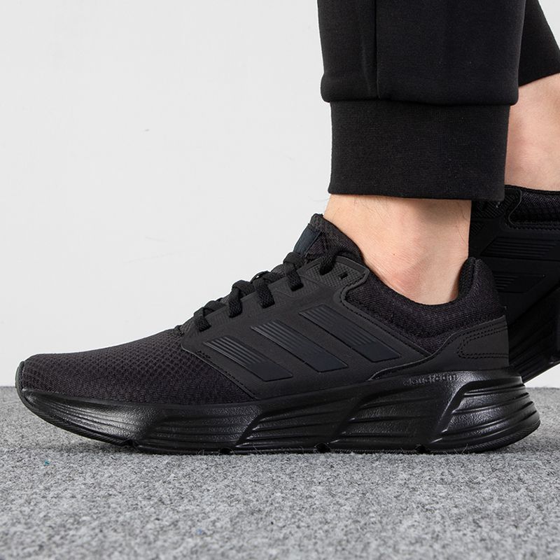 Adidas/阿迪达斯男鞋新款训练鞋轻便运动鞋网面跑步鞋GW4138 ZP