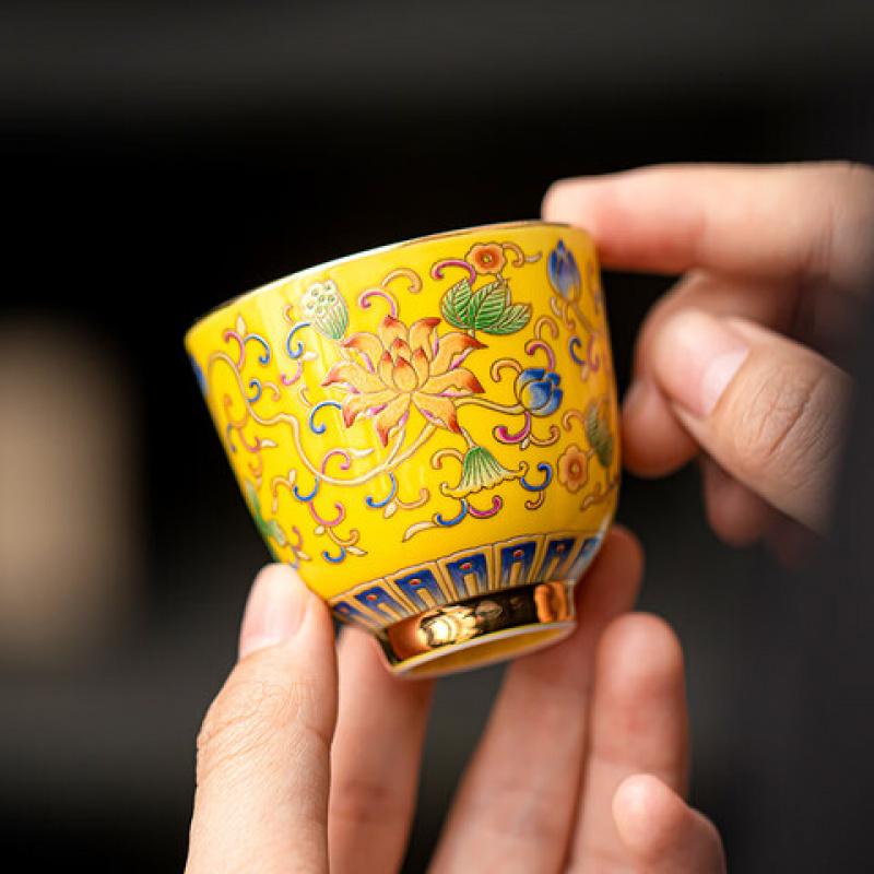 苏氏陶瓷(SUSHI CERAMICS) J1055 珐琅彩缠莲枝品茗杯 60ml 单位:个色高清大图