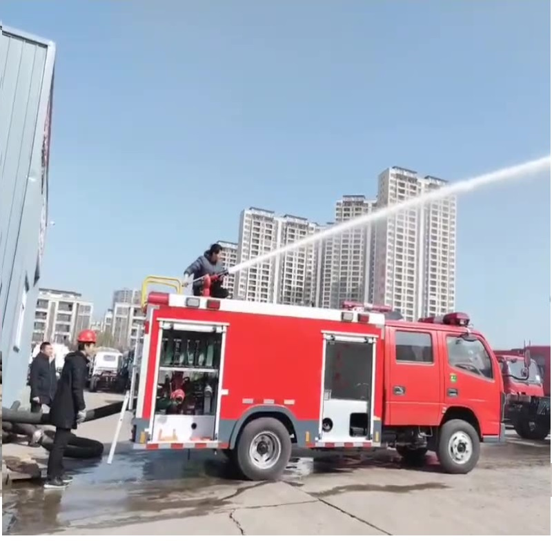 闪马消防车六轮全封闭物业小区社区治安保厂区城管消防车