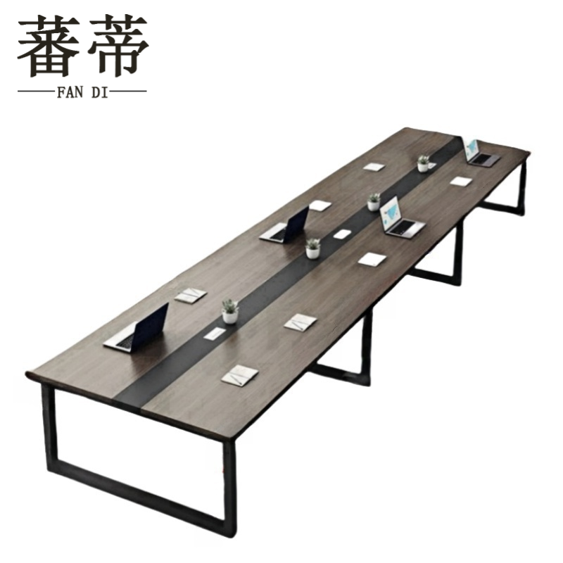 蕃蒂办公桌4.8米张