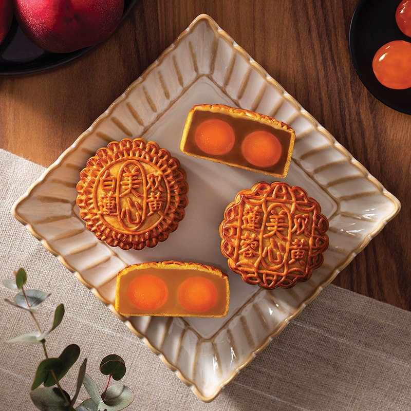 中国香港美心月饼美心月饼双黄莲蓉港式中秋送礼月饼礼盒4个740g