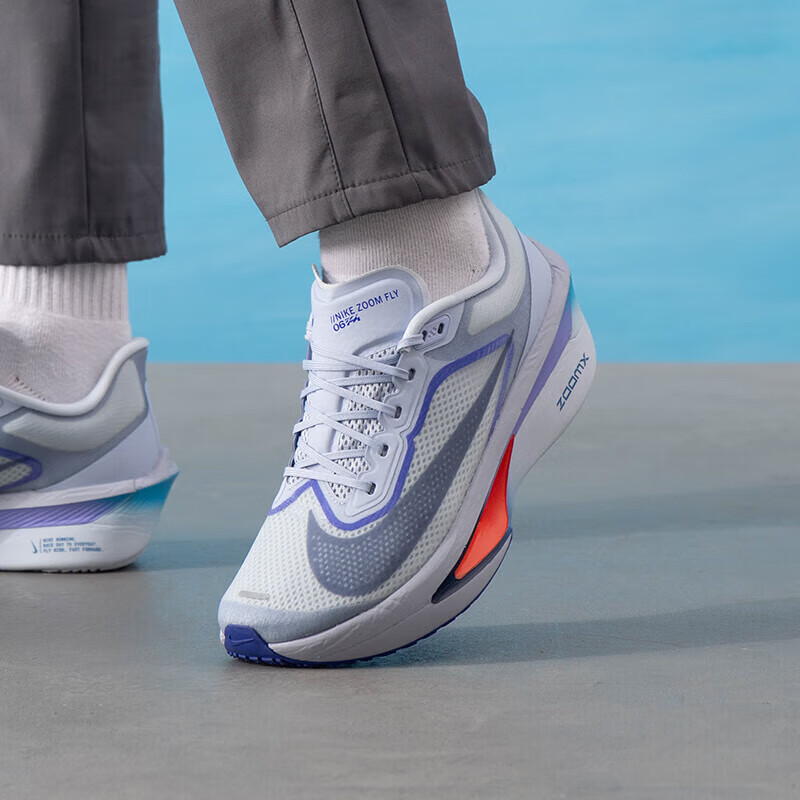 耐克(NIKE)男子跑步鞋减震 ZOOM FLY 6 时尚舒适防滑耐磨运动鞋FN8454-002 ZP