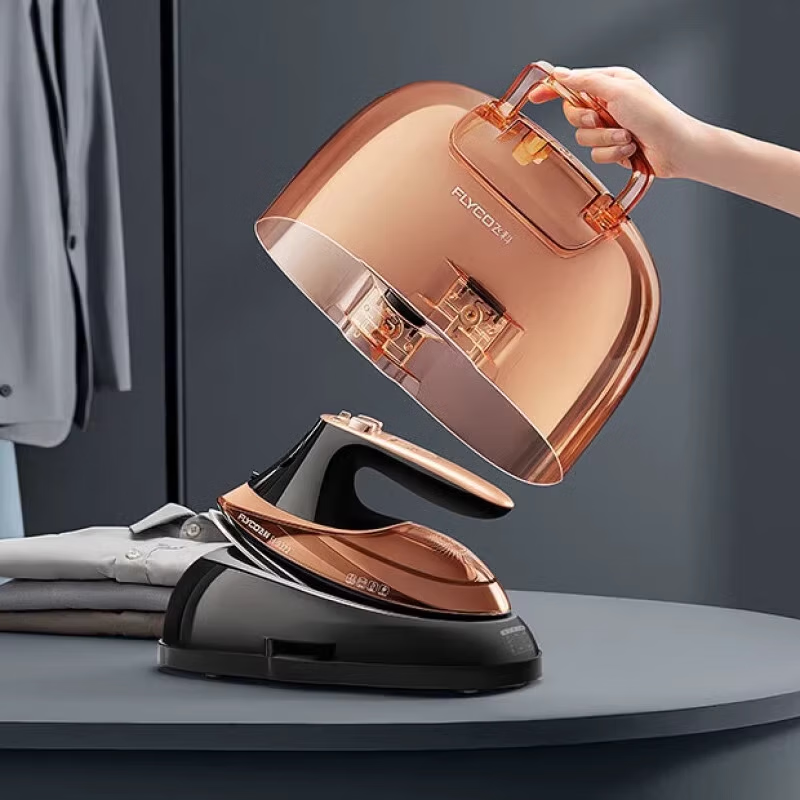 飞科(FLYCO)电熨斗家用蒸汽烫斗可垂直手持式大功率1800W干湿两用FI9322 飞科FI-9322标配高清大图
