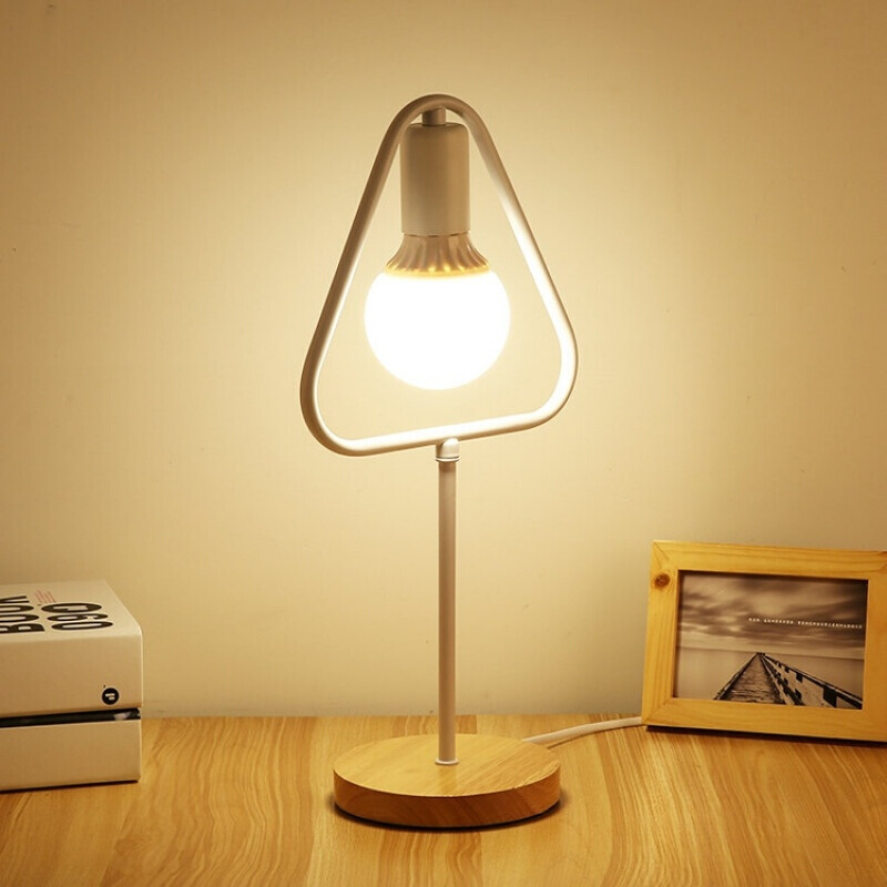 创意led台灯卧室床头灯简约现代时尚书房个性暖光温馨小台灯圆形配7w