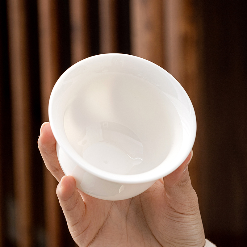 常生源 陶瓷功夫茶具套装 白瓷 一盖碗六杯 春山茶具高清大图