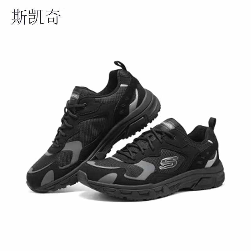斯凯奇 男时尚运动休闲鞋 894272/BBK-8 双