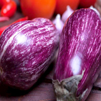 【西沛生鲜】新鲜七彩茄子 3斤装 农家自种长线大茄子黑嫩茄子现摘蔬菜