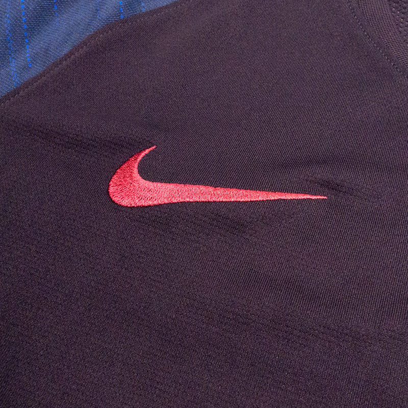 NIKE 耐克官方 NIKE breathe strike男子短袖足球上衣AO5139-662