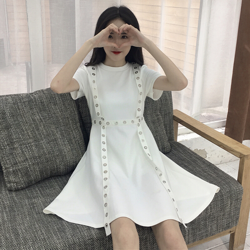 里小姐~夏装女装韩版高腰修身显瘦A字裙个性铆钉短袖连衣裙黑色均码