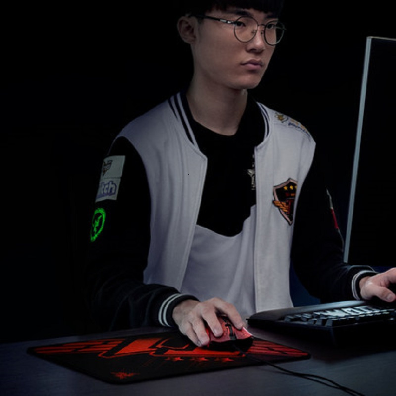 雷蛇(Razer)蝰蛇标准版鼠标 人体工程学设计 6400DPI 绝地求生鼠标 吃鸡鼠标 USB光电鼠标 黑色