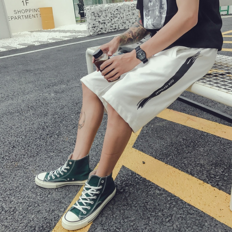 夏季帅气印花短裤男士宽松休闲中裤子韩版嘻哈学生夏天运动五分裤