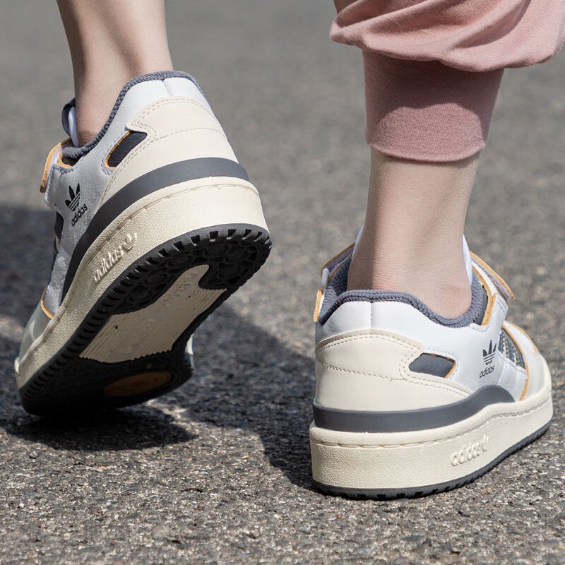 阿迪达斯(adidas)男鞋女鞋2023夏季新款鞋子运动鞋跑步舒适透气轻便耐磨板鞋休闲鞋 HQ4374