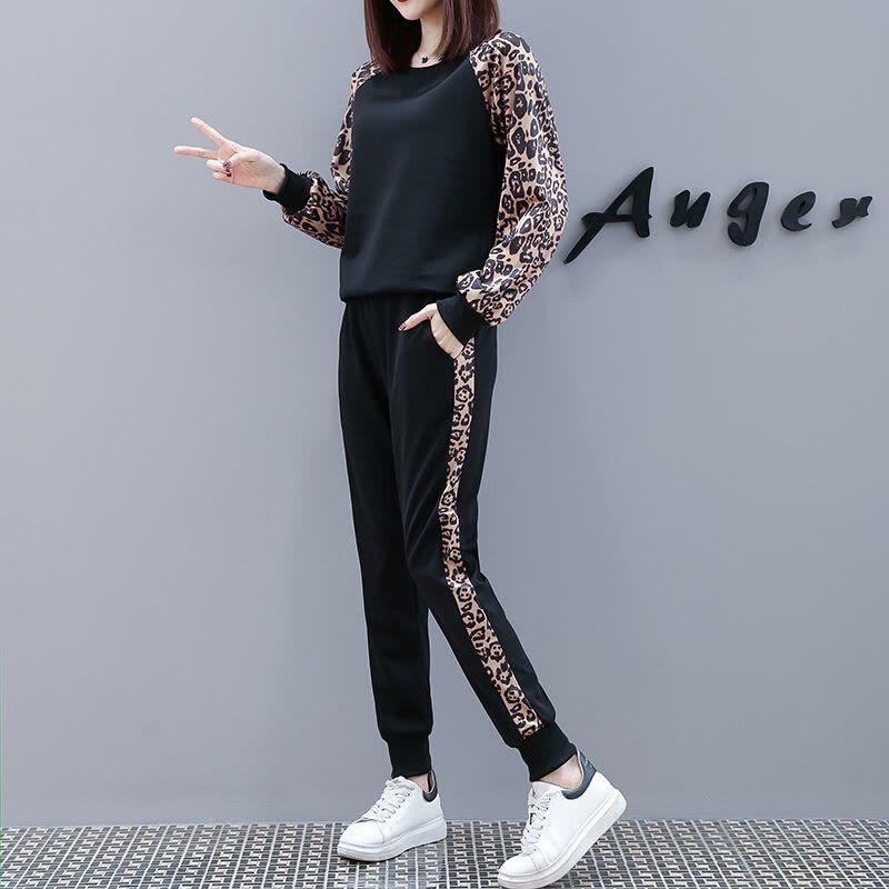 迪鲁奥(DILUAO)哺乳孕妇套装春装2021新款时尚圆领豹纹拼接喂奶衣+托腹哈伦裤子 袖子拼接豹纹图片