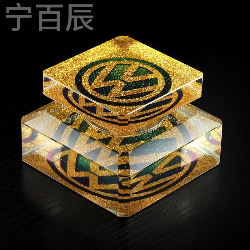 宁百辰汽车香水座 创意土豪金车标车用饰品 车载香水批汽车水晶摆件