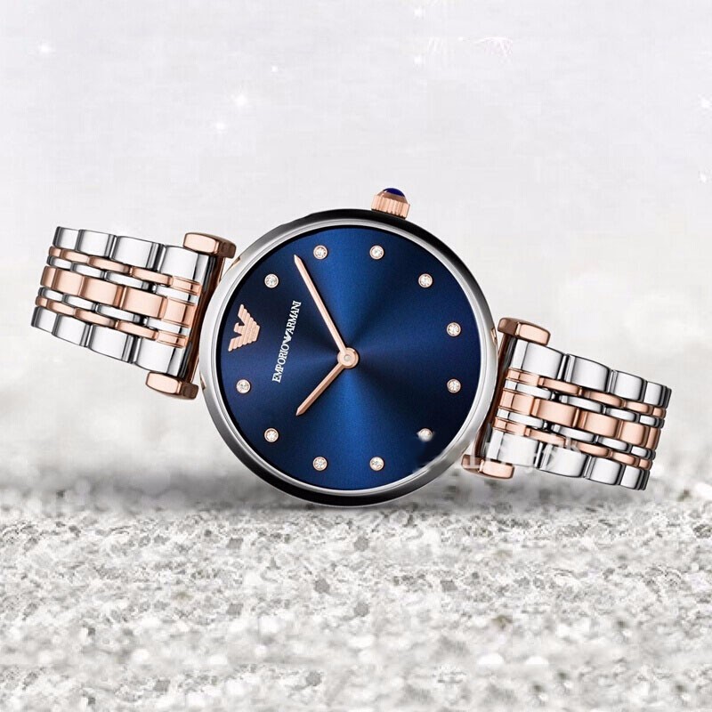 阿玛尼（Emporio Armani)手表 女士混色钢带休闲 水钻小巧石英腕表 AR11092高清大图