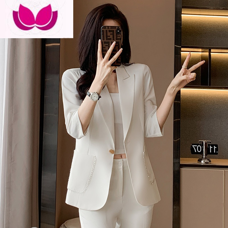 七斓白色小西装外套女2023夏季薄款设计感气场强大职业休闲小西服套装