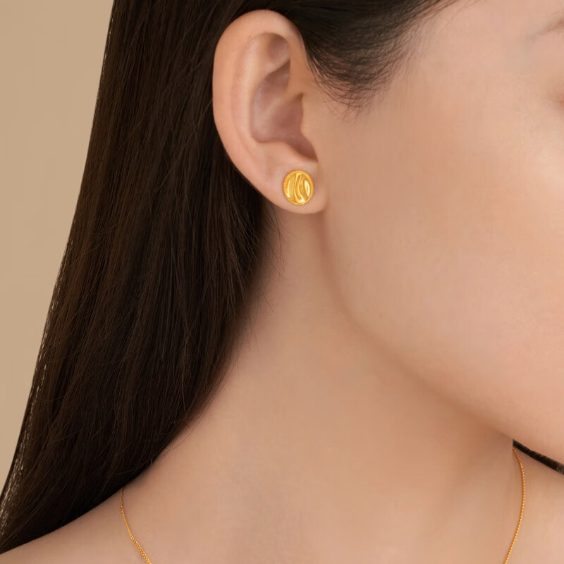 周大福流金岁月系列流沙耳钉足金黄金耳饰工费420计价f231879