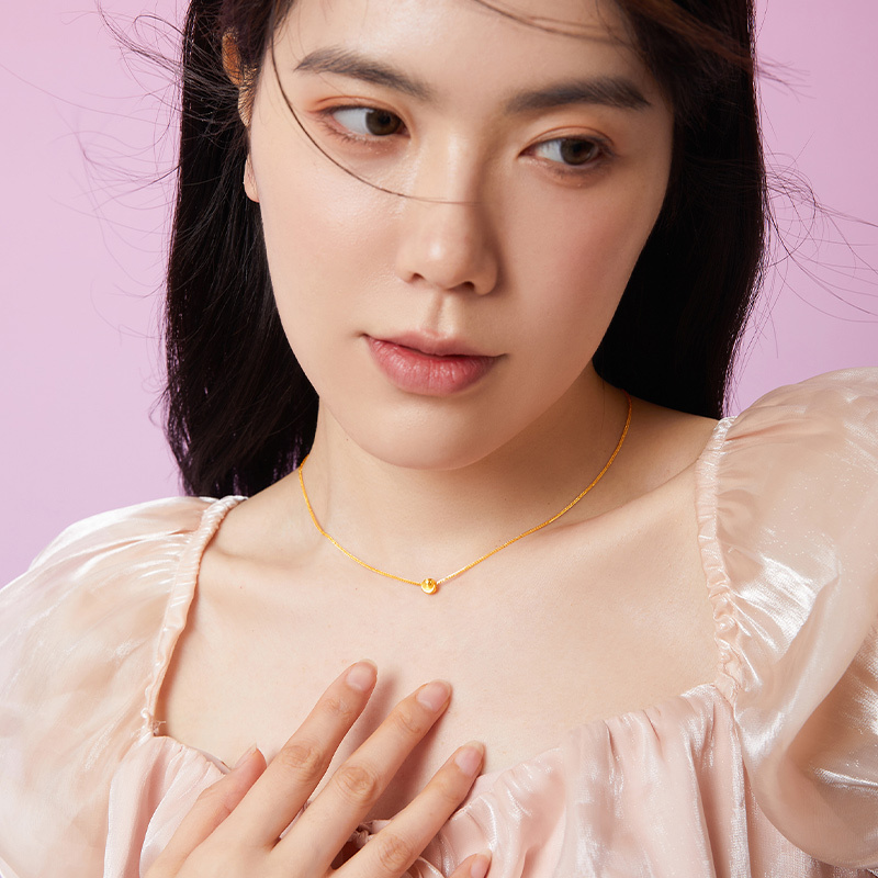 周六福金项链女5g金计价锁骨链小金豆圆珠吊坠足金项链官方正品