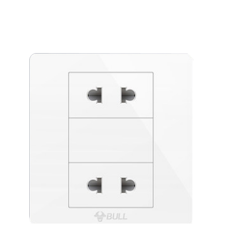 公牛(bull) 四孔面板