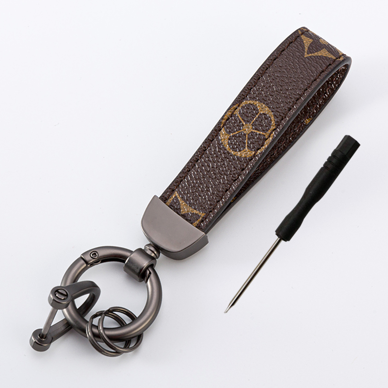 敬平皮质钥匙扣男女士创意小熊钥匙链欧美个性汽车钥匙挂件情侣款