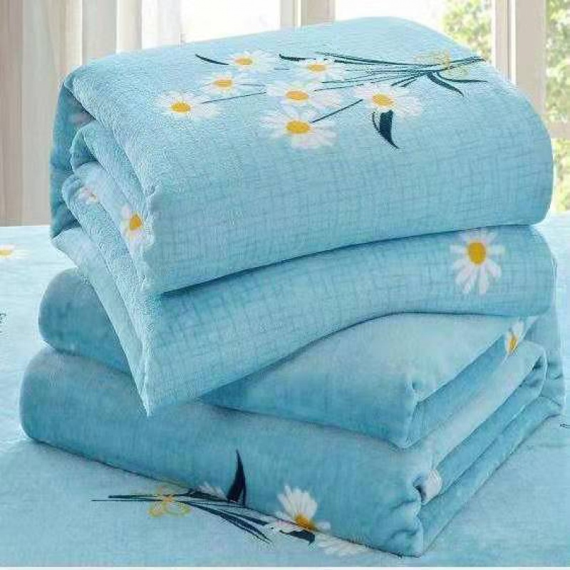 盖毯法兰绒毛毯四季毯冬季保暖宿舍单双人轻薄床单高清大图