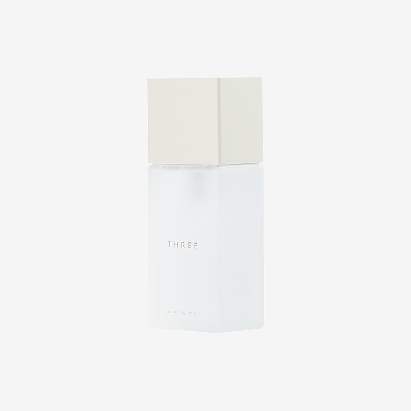 THREE平衡透润化妆水 140ml
