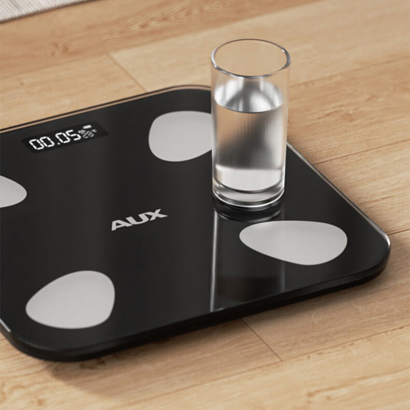 奥克斯体脂秤加大加厚钢化秤面ACC-3001W1M(颜色随机)高清大图