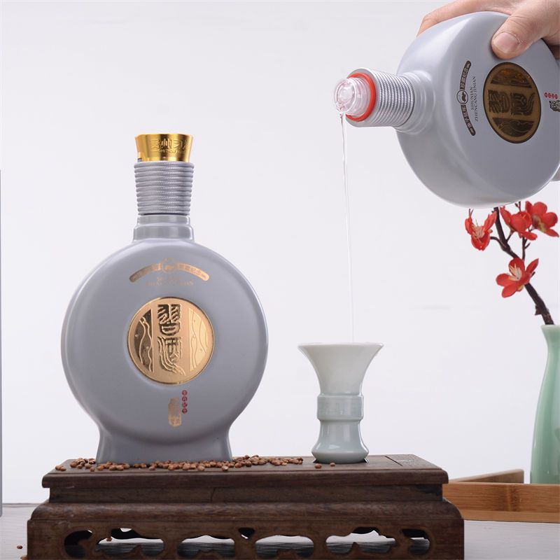 习酒窖藏 鼠年生肖纪念酒53度 500ml 单瓶礼盒装