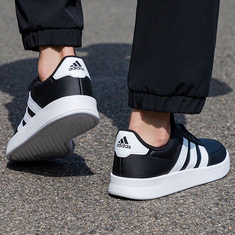 阿迪达斯 (adidas)男鞋2023夏季新款BREAKNET运动鞋透气耐磨板鞋轻便时尚舒适休闲鞋 HP9425